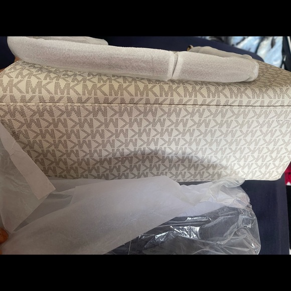 MK Sofia Vanilla Large  Bag - Picture 3 of 4